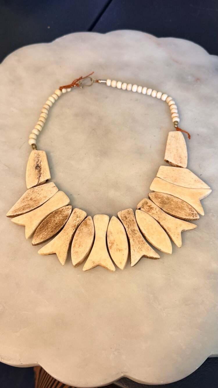 Vintage Handcrafted Natural Polished Bone Fish Statement Necklace Tribal Boho